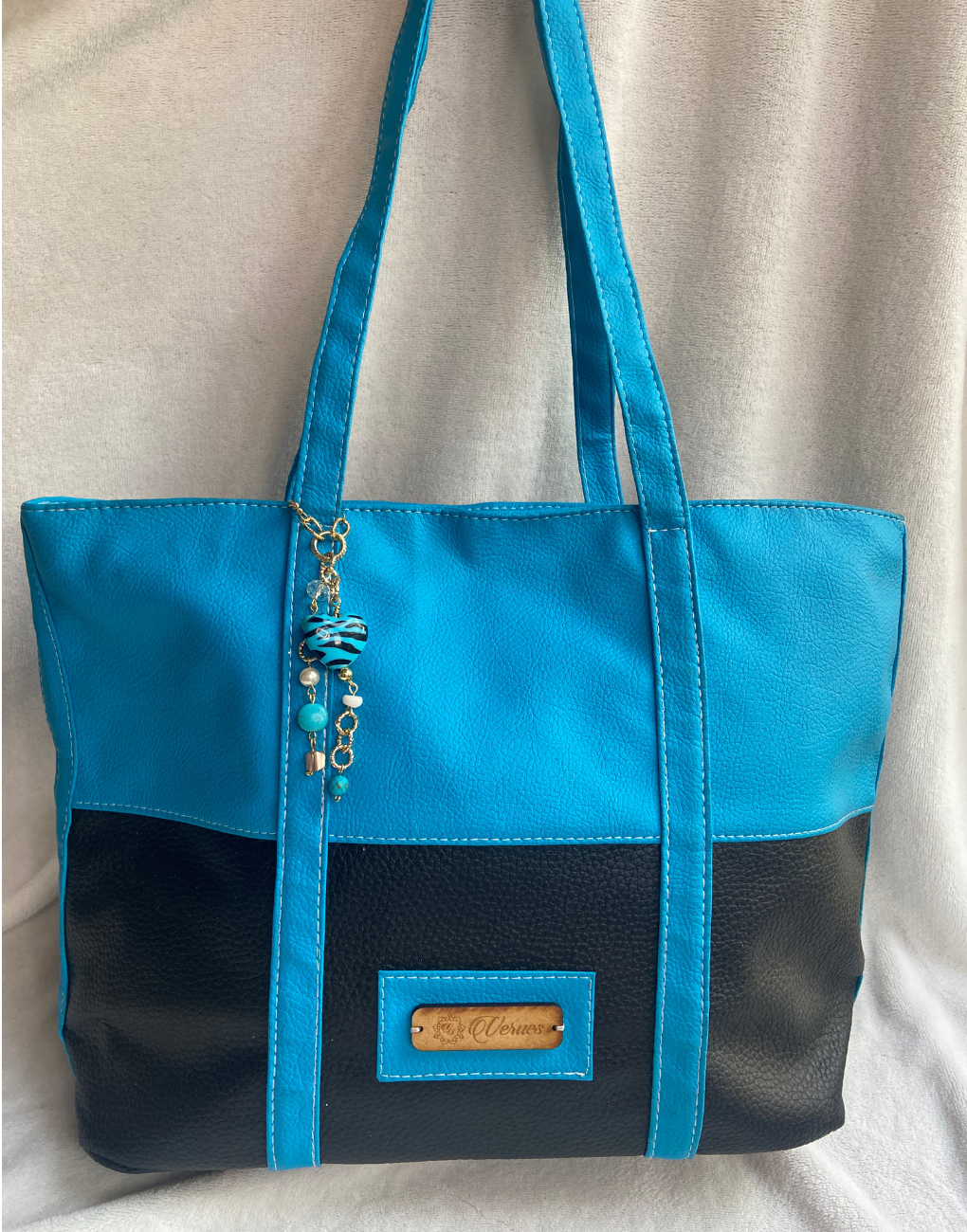 Bolso de mujer negro con celeste Katty