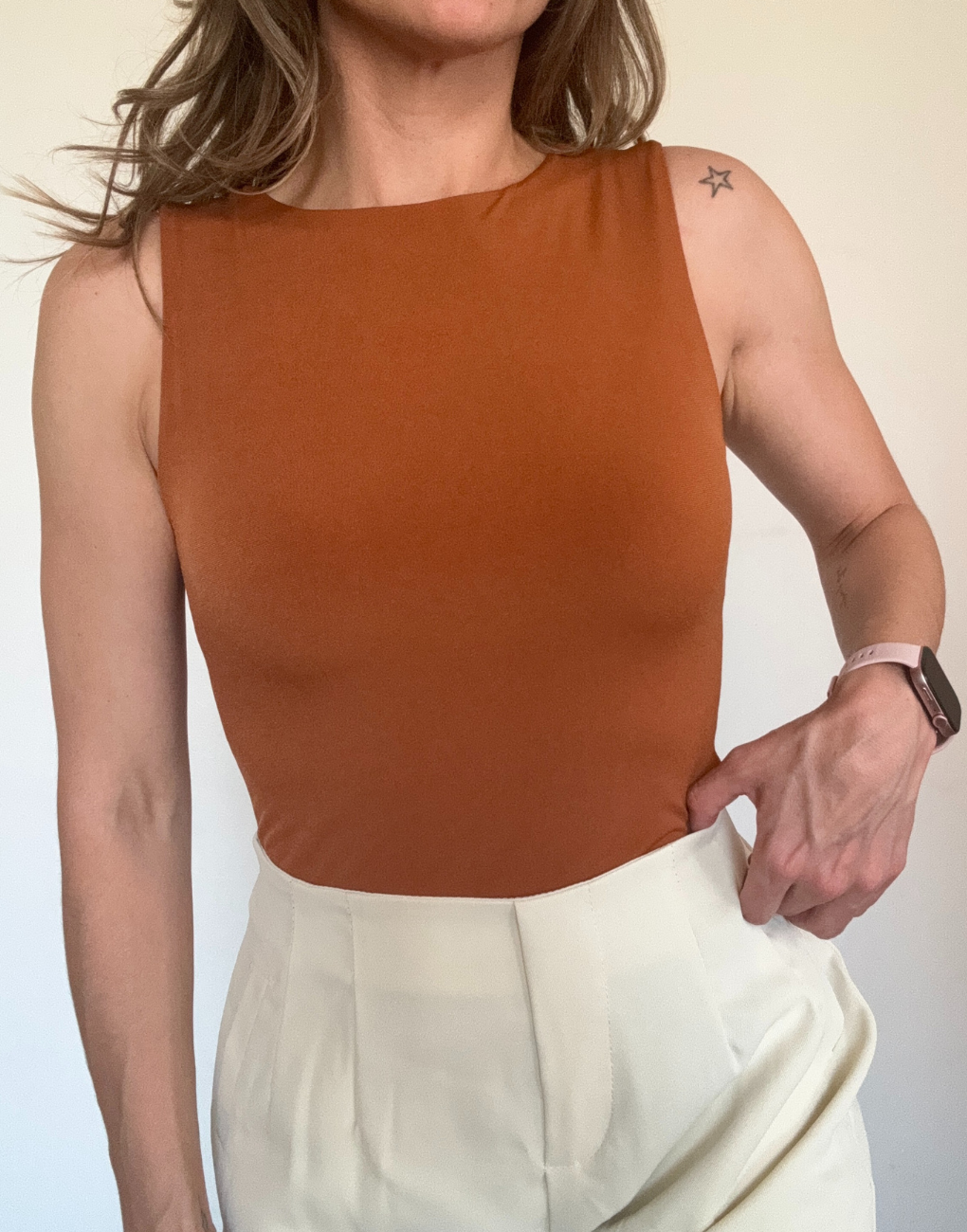 Body halter Zarah sin mangas