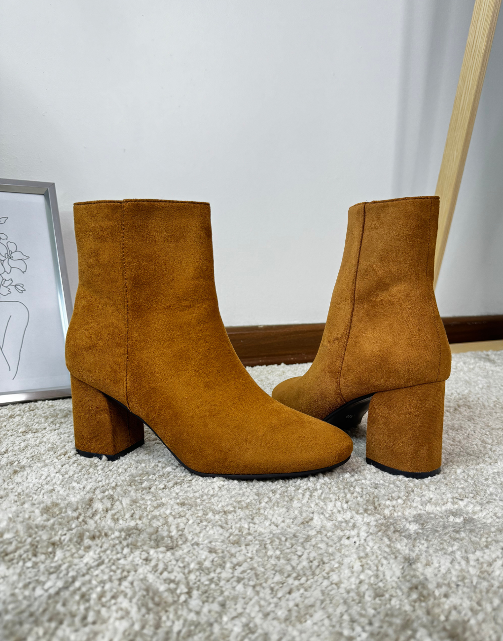 Botines de gamuza Alexa camel