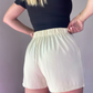 Short con pinzas Laia